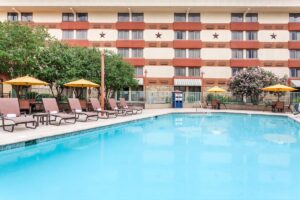 Pool at the Wyndham Garden Austin hotel